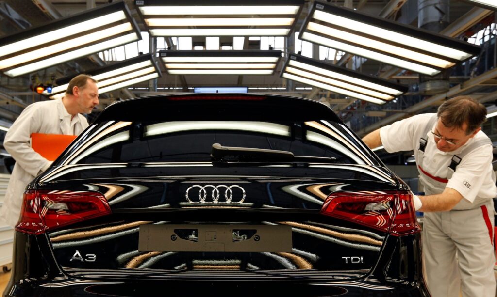 Volkswagen propõe montar Audis e Porsches nos EUA após sofrer impacto de US$ 1,5 bi com tarifas