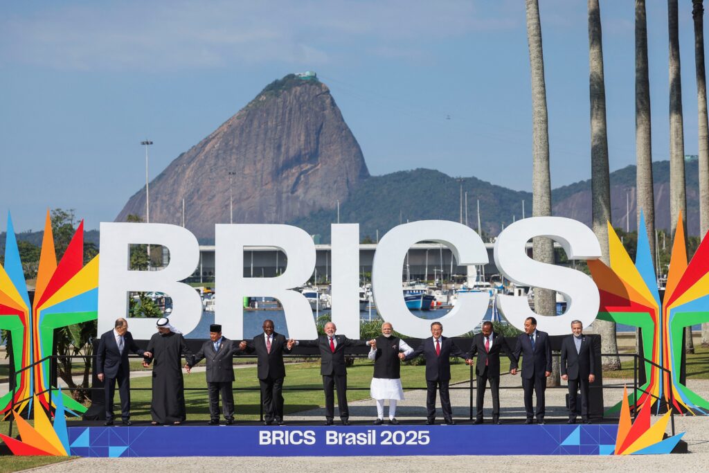 Acusação de Trump ao Brasil e a ameaça  à India por causa do Brics