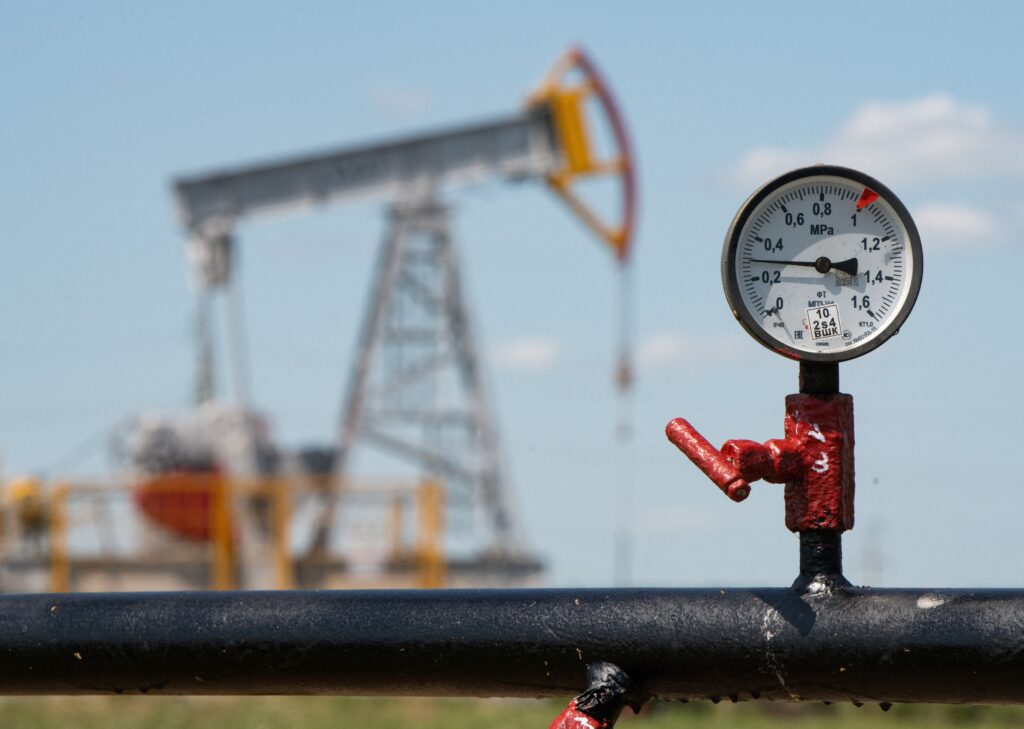 Índia rejeita ameaças a compradores de petróleo russo e diz que necessidade energética é prioridade