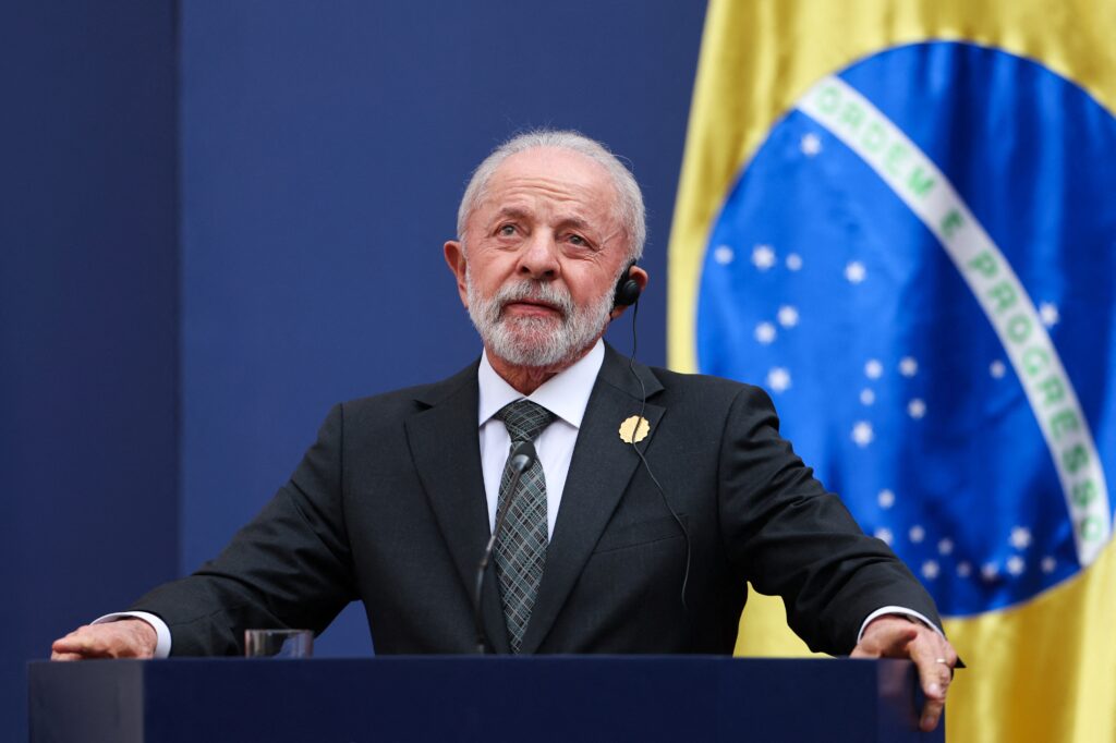 Lula diz que guerra tarifária vai começar quando responder ao Trump, ‘se ele não mudar de opinião’
