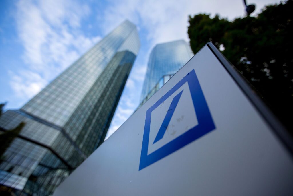 Deutsche Bank lucra US$ 2,04 bilhões no 2º trimestre e supera previsões