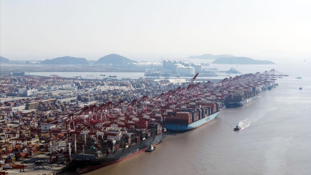 China: Exportações avançam 5,8% em junho em base anual, acima das previsões