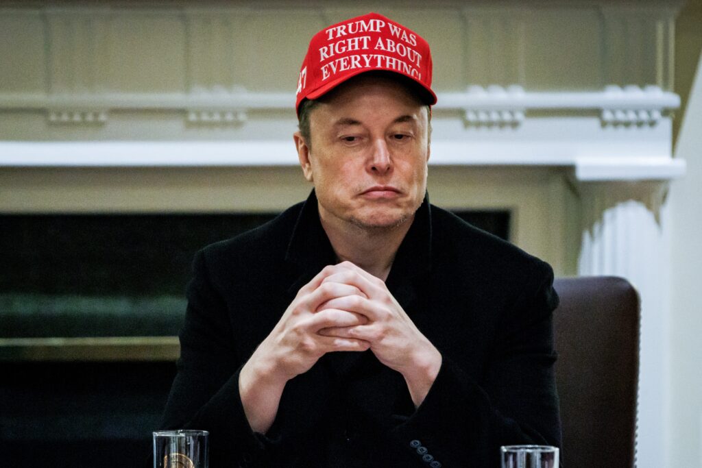 Trump usou Elon Musk para justificar tarifas de 50% ao Brasil