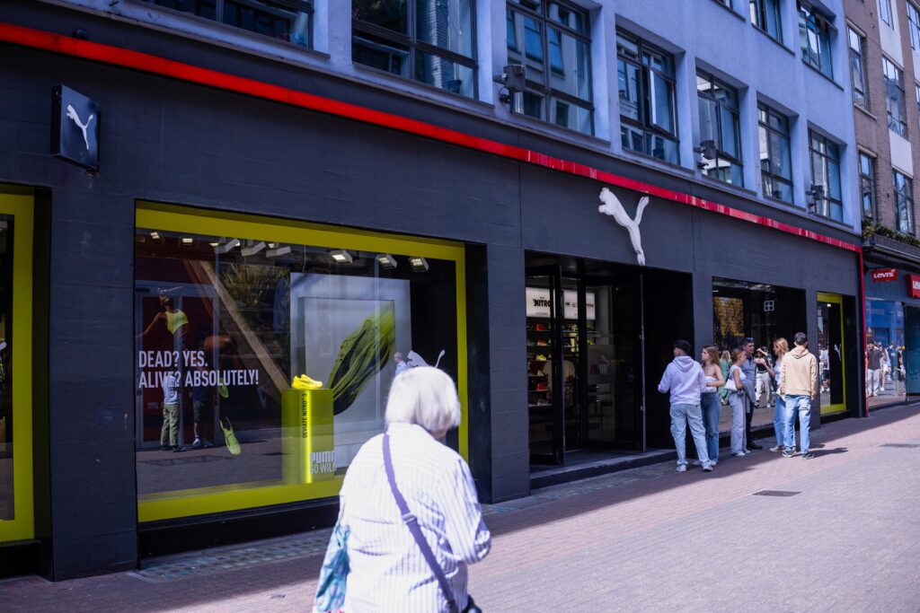 Ações da Puma despencam após balanço do 2º trimestre e promessa de ‘reset da marca’