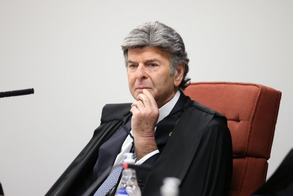 STF: Fux diverge e vota contra  medidas restritivas impostas a Bolsonaro; placar fecha em 4 a 1 contra ex-presidente
