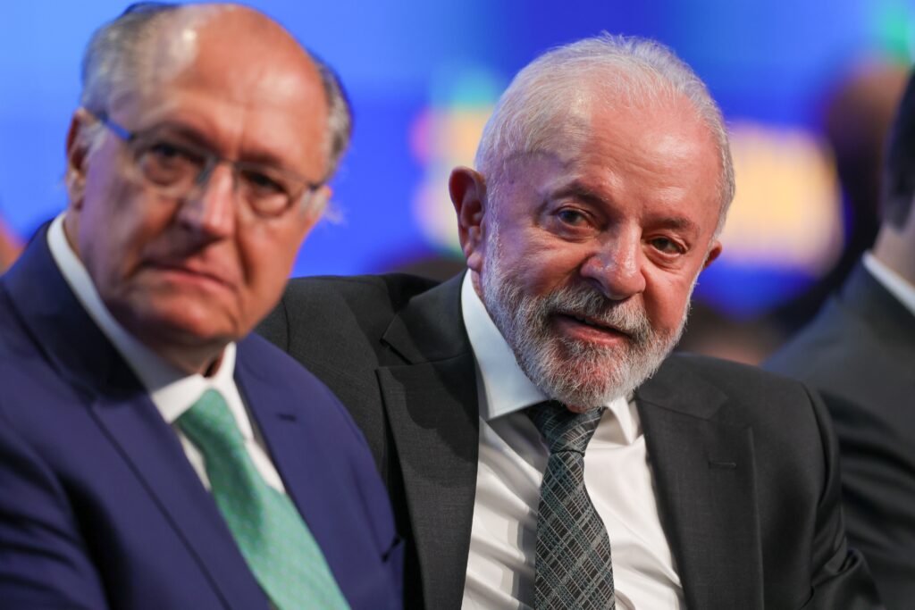 No Alvorada, Lula e Alckmin discutem decreto para regulamentar lei da reciprocidade