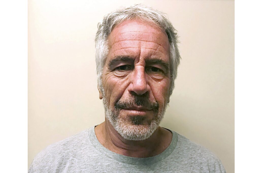 Aliados de Trump se dividem após atualizações sobre arquivos de Jeffrey Epstein