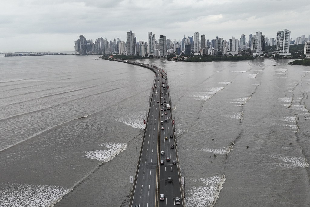 América Latina entra em alerta por risco de tsunami após terremoto na Rússia
