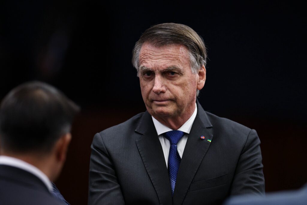 62% acham que Bolsonaro deveria desistir de candidatura, diz pesquisa Genial/Quaest