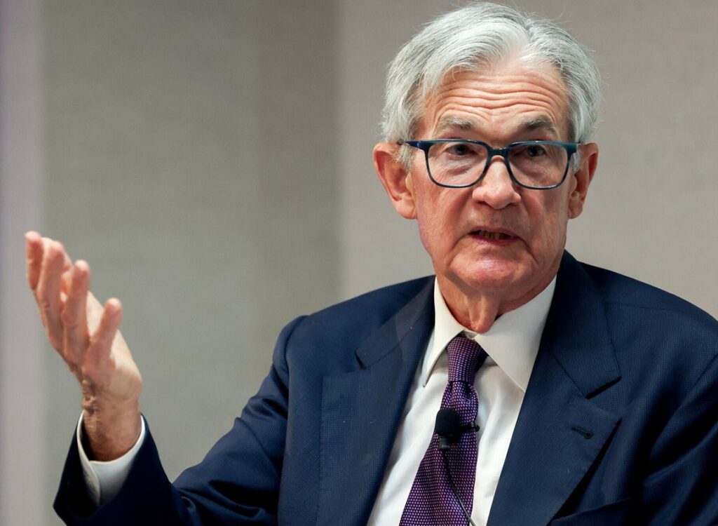 Análise: Mesmo não demitindo Powell, Trump deve “trabalhar” contra o dólar