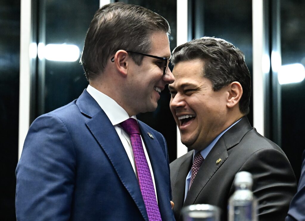 Congresso entende que novas incidências do IOF exigem aval do Legislativo, mas costura saídas fiscais