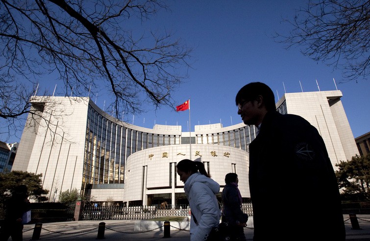 China mantém taxas referenciais de juros inalteradas em julho