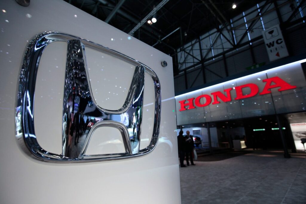 Honda e Nissan anunciam parceria em software para competir com Tesla e China