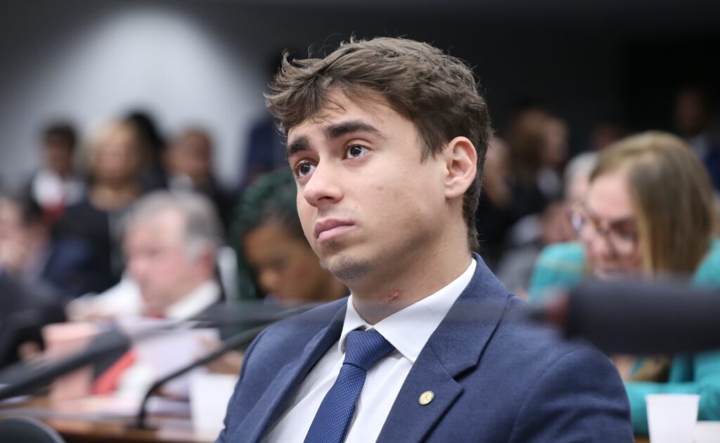 Justiça torna deputado Nikolas e aliados réus acusados de desinformação eleitoral