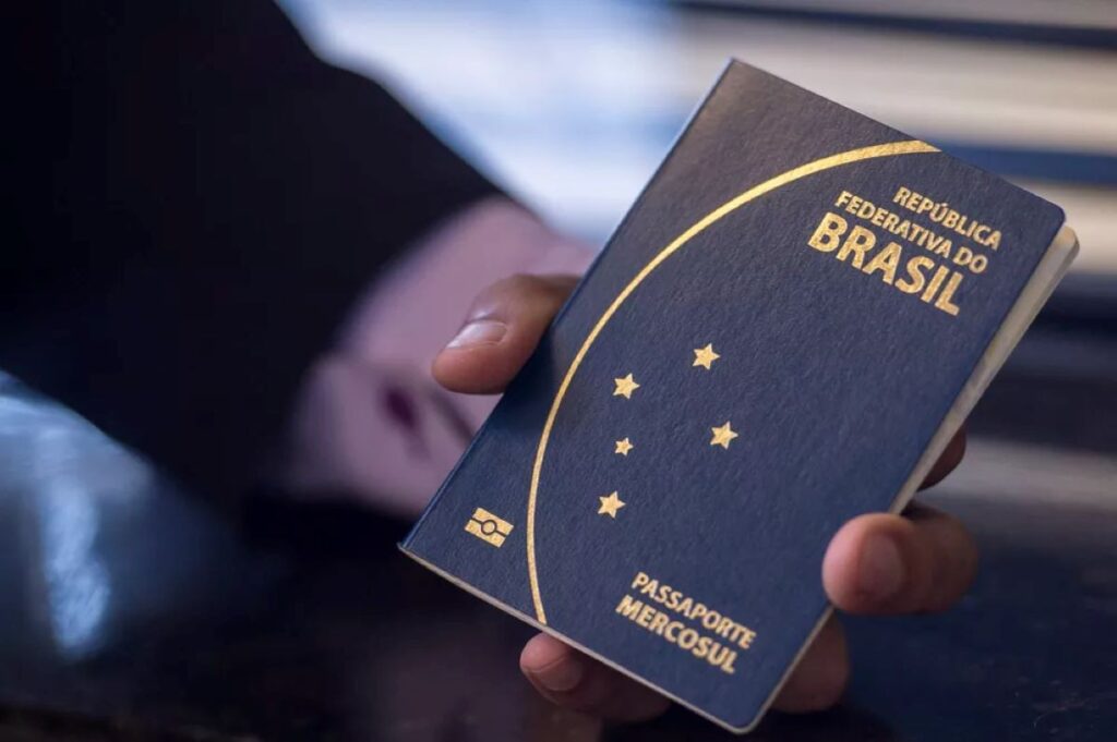 Saiba quais são os passaportes mais poderosos do mundo em 2025