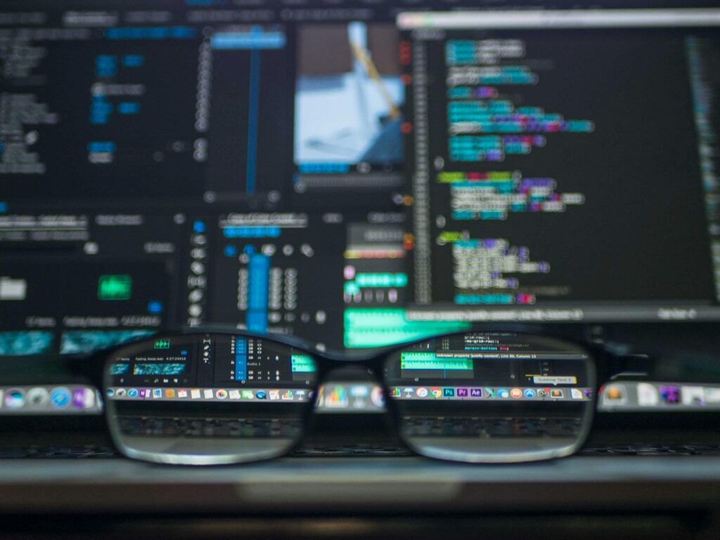 Real, juros e bolsa têm forte piora enquanto mercado monitora questões políticas locais