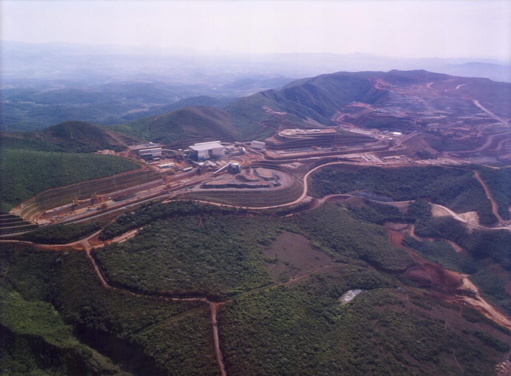 Produção de minério de ferro da Vale  sobe 3,7% em base anual no 2º tri, para 83,5 milhões de toneladas