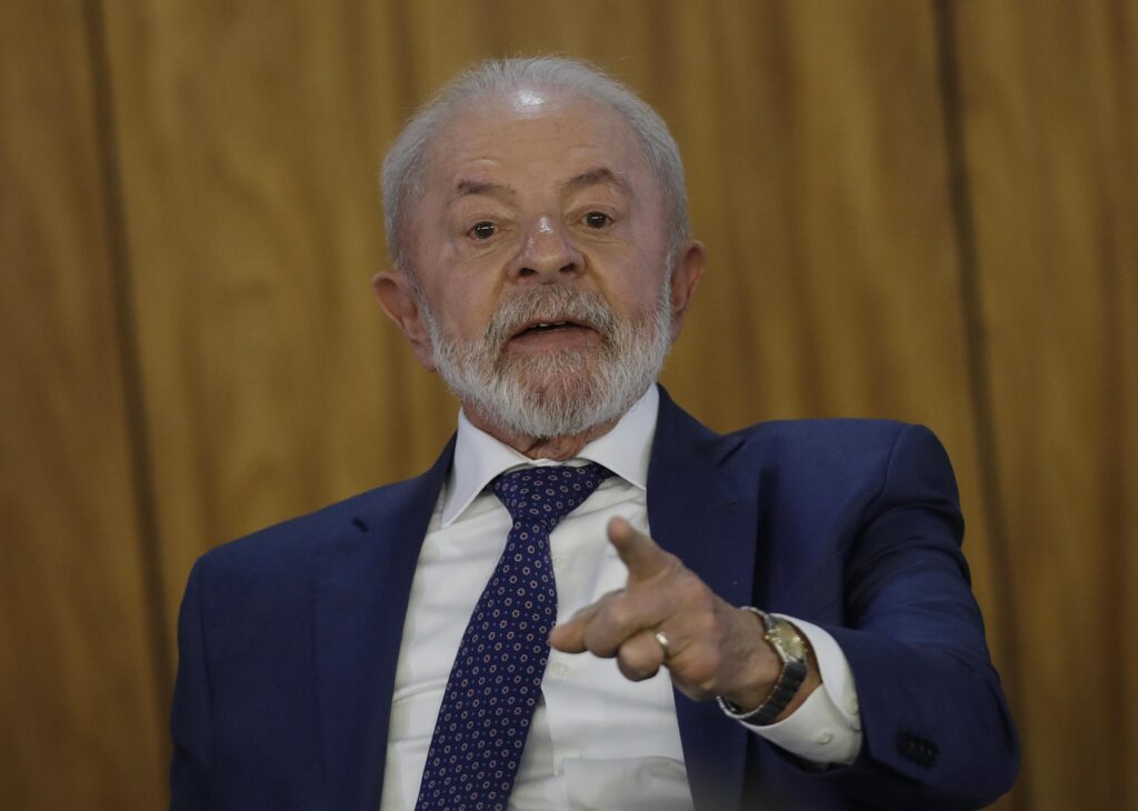 Genial/Quaest: Governo Lula tem 51% de desaprovação e vai a 46% de aprovação, maior taxa desde janeiro