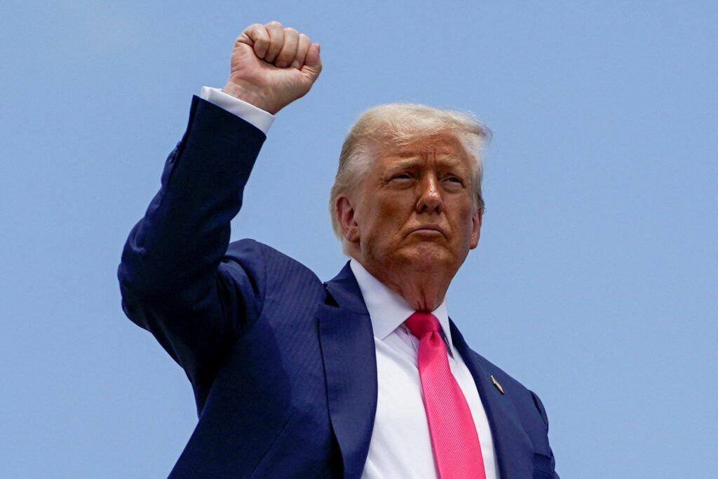 Trump ameaça com a maior tarifa, volta atrás e país africano paga o preço