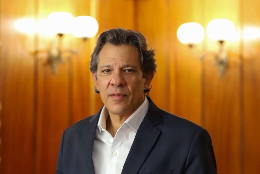 Haddad: Força do dólar depende mais de os EUA resolverem problemas internos