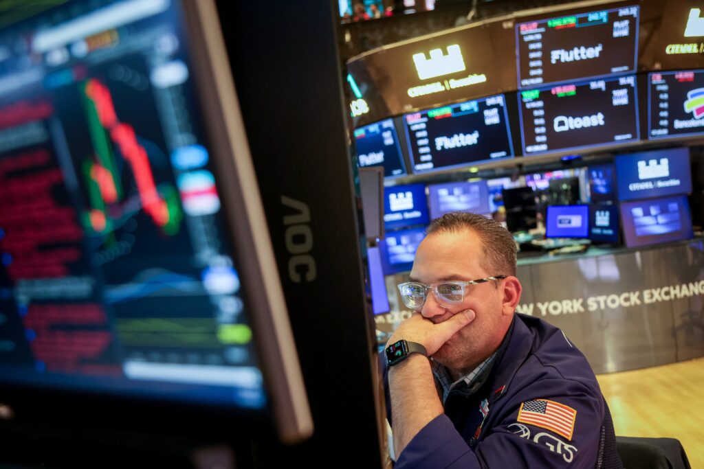 Agenda de mercados: Dados dos EUA ficam no radar em meio a apostas em cortes de juros pelo Fed