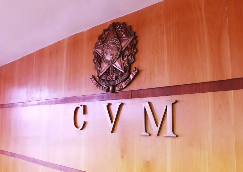 CMN regulamenta linhas de financiamento contra tarifaço no valor de R$ 30 bi