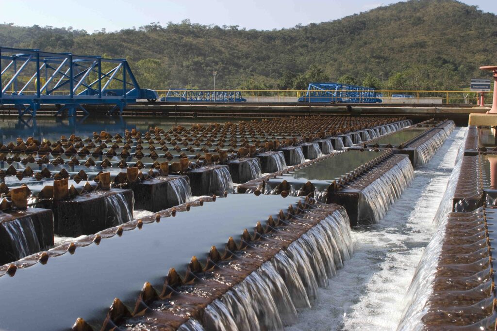 Minas Gerais autoriza BNDES a iniciar avaliação da Copasa para possível transferência à União