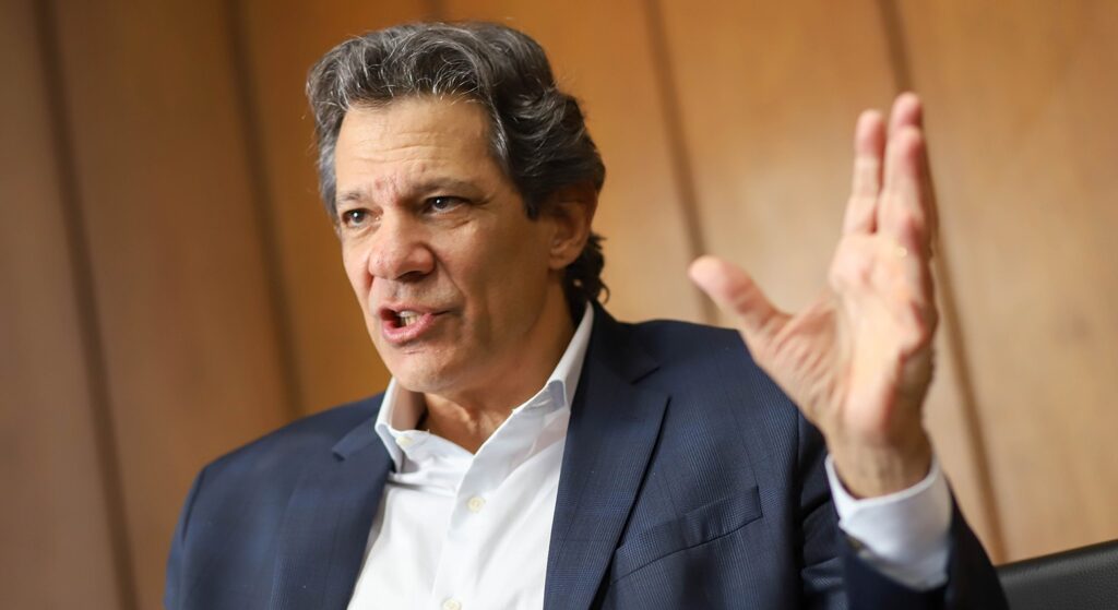 Haddad considera ‘ótimo’ aceno de Trump para Lula e se reunirá com secretário do Tesouro dos EUA