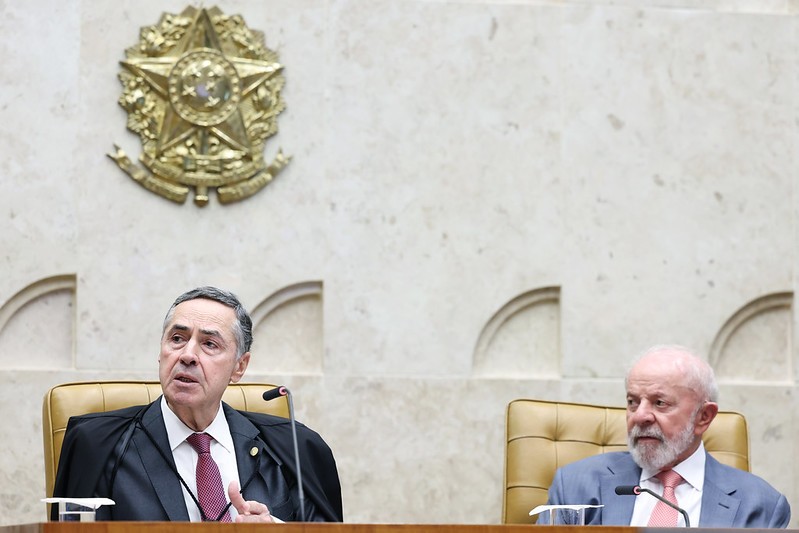 Lula volta a se reunir com ministros do Supremo após sanções dos EUA