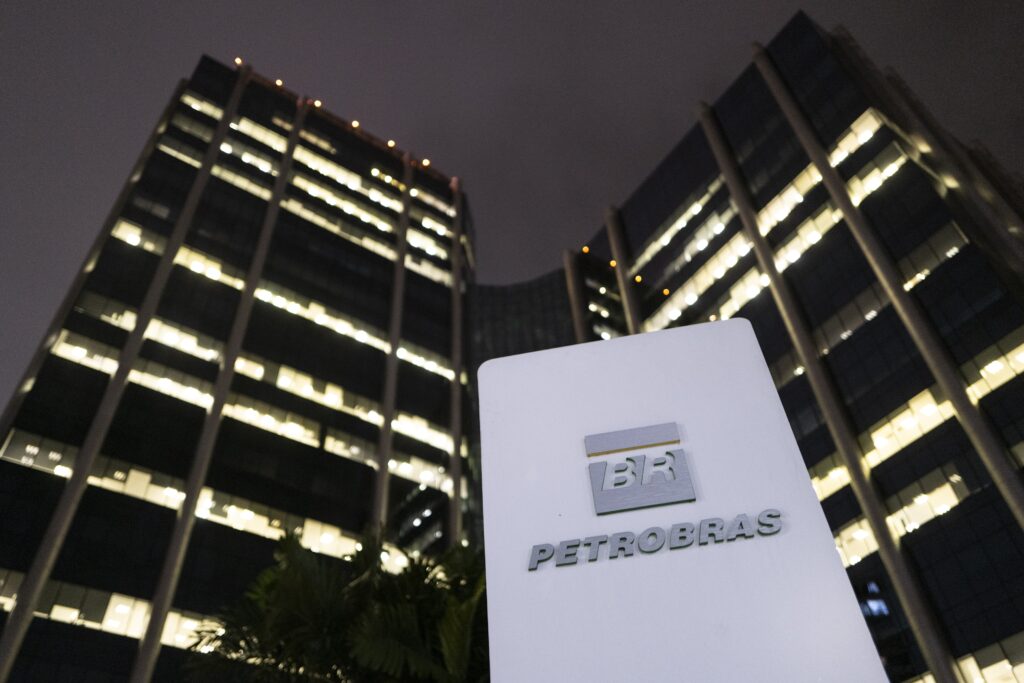 Eventual parceria da Petrobras com BP em Bumerangue dependeria de índice de CO2, dizem fontes