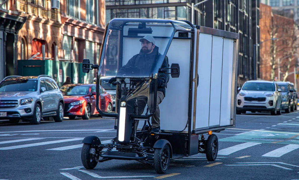 Honda lançará quadriciclo elétrico para transporte de carga, sem necessidade de habilitação