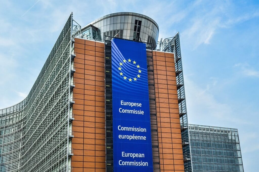 UE irá propor acordo comercial com Mercosul, enfrentando oposição liderada pela França