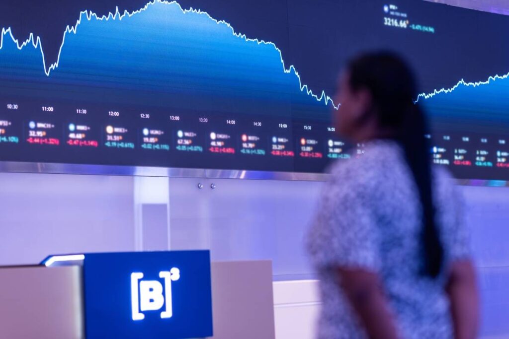 Ibovespa supera 142 mil pontos em máxima histórica com expectativa de cortes de juros nos EUA Ibovespa supera 142 mil pontos em máxima histórica com expectativa de cortes de juros nos EUA