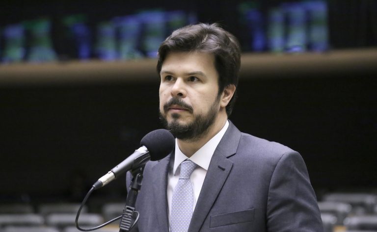Câmara aprova medida provisória que reformula as regras do setor elétrico Câmara aprova medida provisória que reformula as regras do setor elétrico