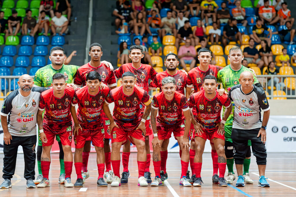 Náutico Sangue de Boi vence Jaraguá em jogo movimentado pela Copa do Brasil de Futsal