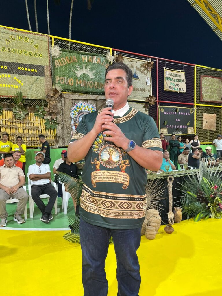 Deputado Abdala Fraxe participa de inauguração de ginásio e abertura dos Jogos Olímpicos Indígenas em Alvarães Deputado Abdala Fraxe participa de inauguração de ginásio e abertura dos Jogos Olímpicos Indígenas em Alvarães